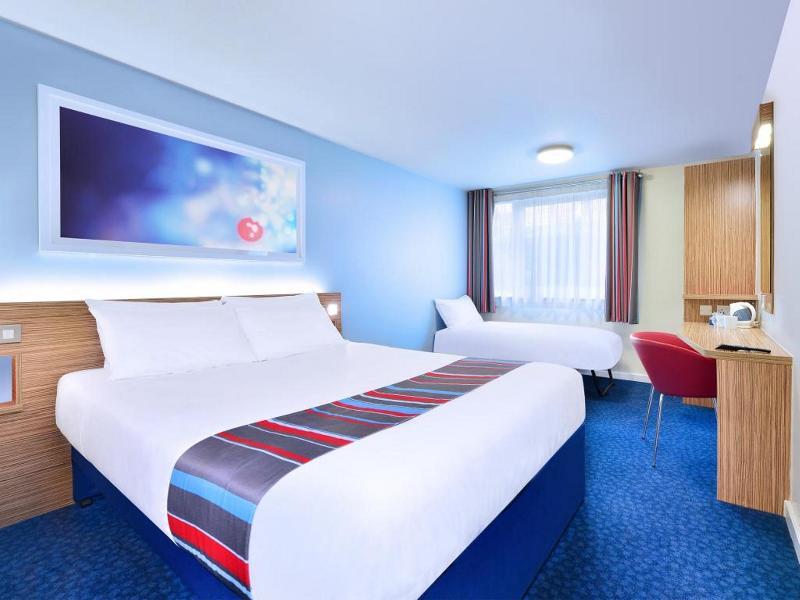 Travelodge Newcastle Central Екстериор снимка